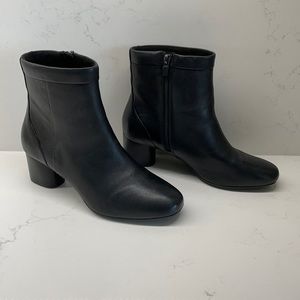 Ankle boots style and comfort